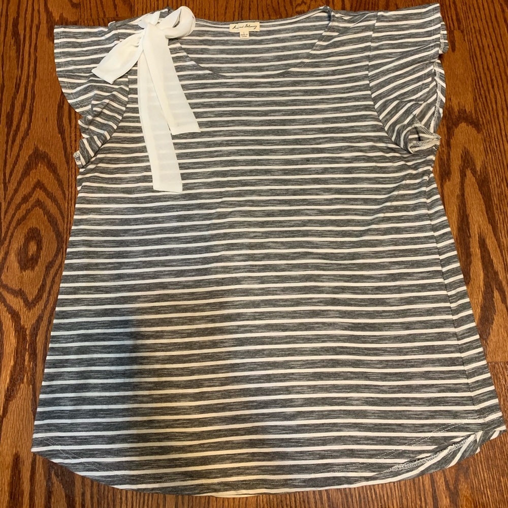 Boutique shirt.
